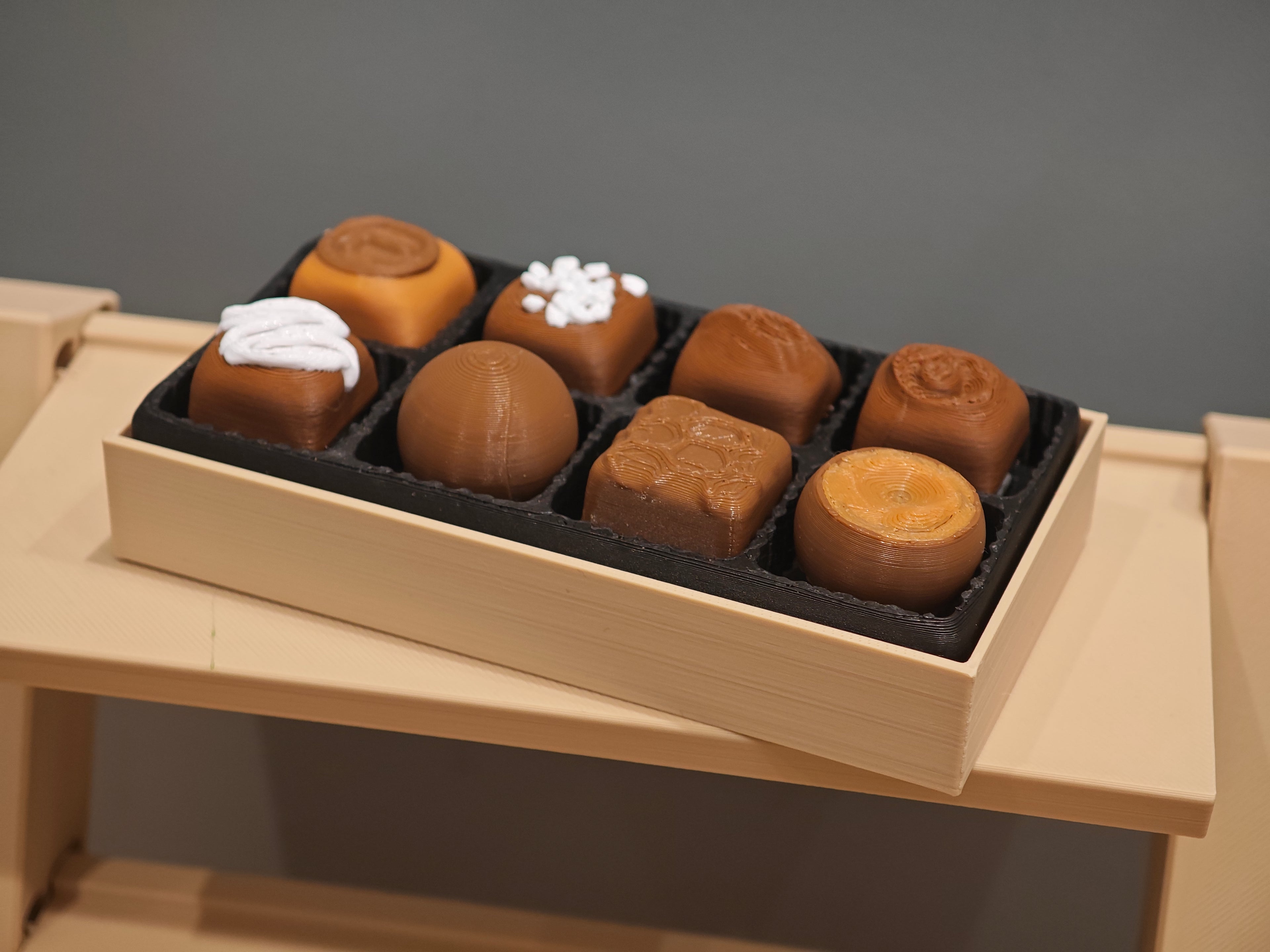 Chocolate box Clicker